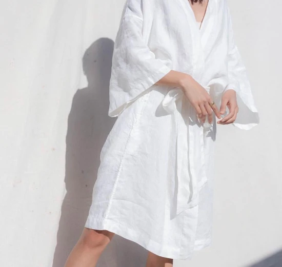 Why Linen Robes Are Perfect for Relaxation