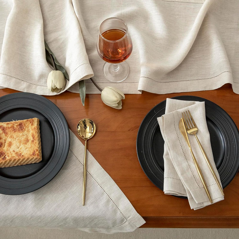 wholesale embroidery placemat and napkin set